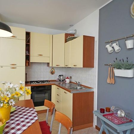 Torri Centro Apartment Torri Del Benaco Luaran gambar