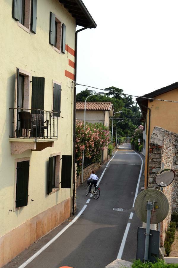 Torri Centro Apartment Torri Del Benaco Luaran gambar