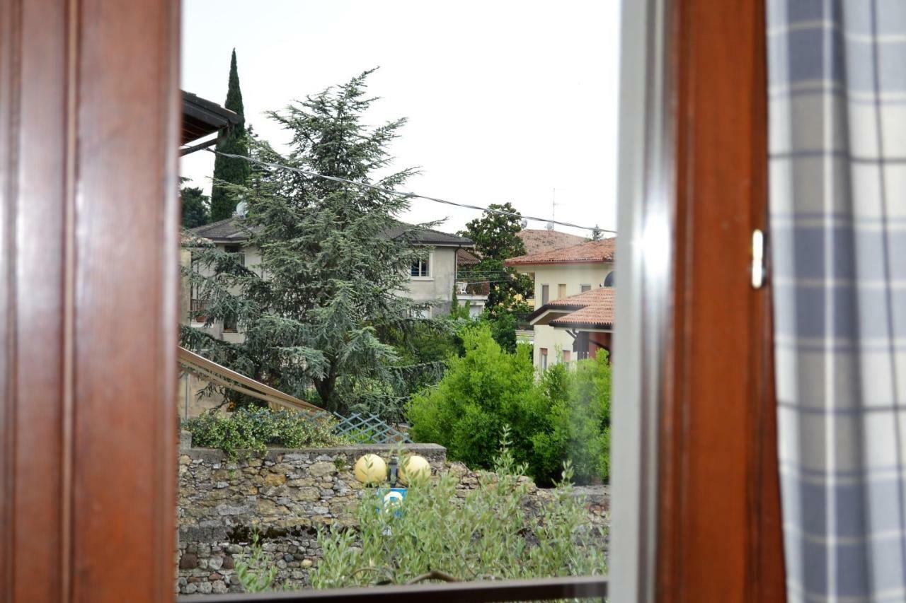 Torri Centro Apartment Torri Del Benaco Luaran gambar