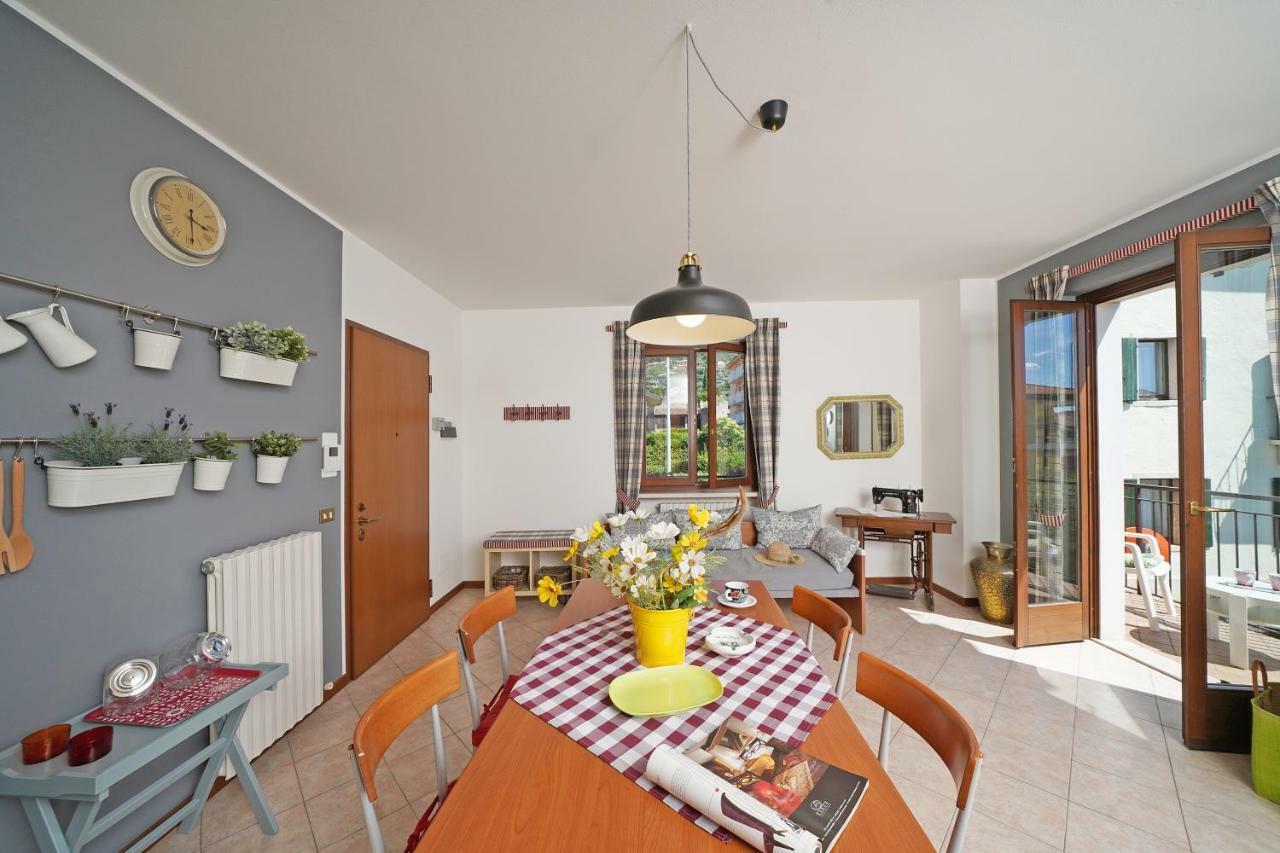 Torri Centro Apartment Torri Del Benaco Luaran gambar